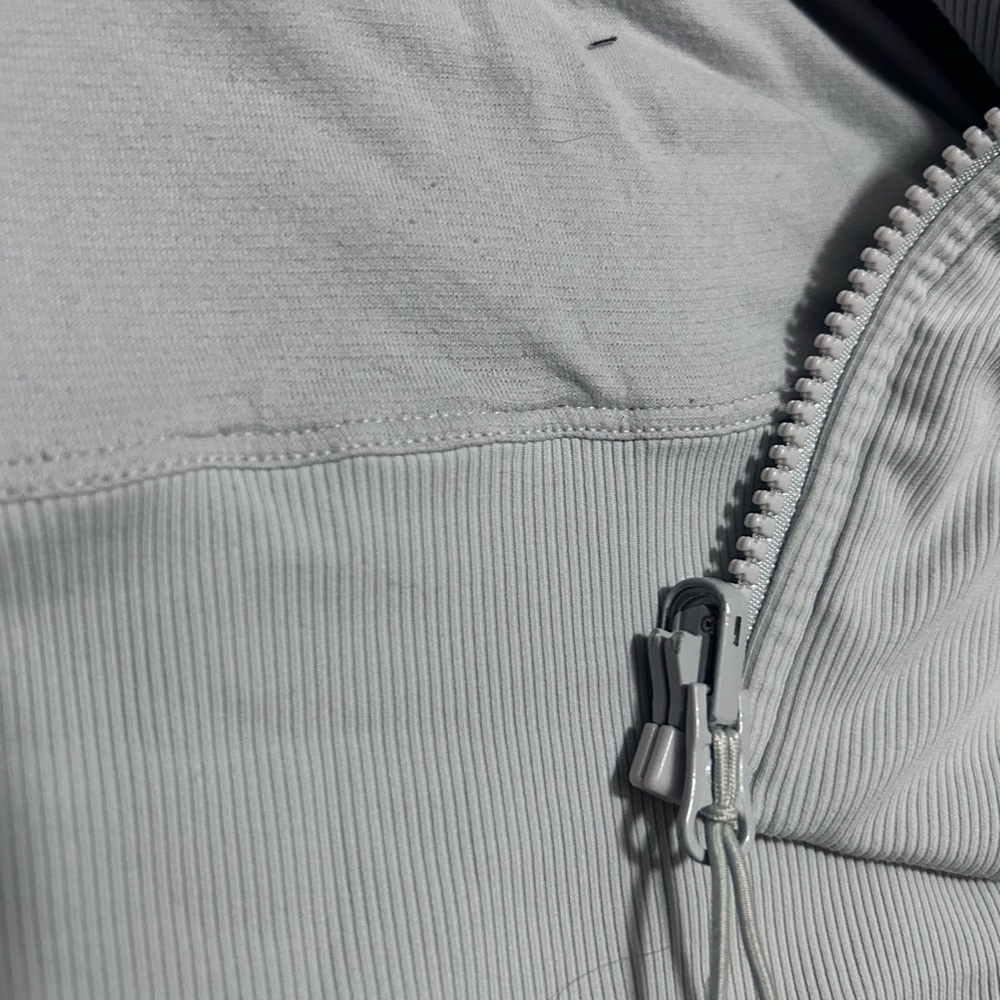 lululemon athletica Light Gray Hooded Zip Jacket - Picture 5 of 7